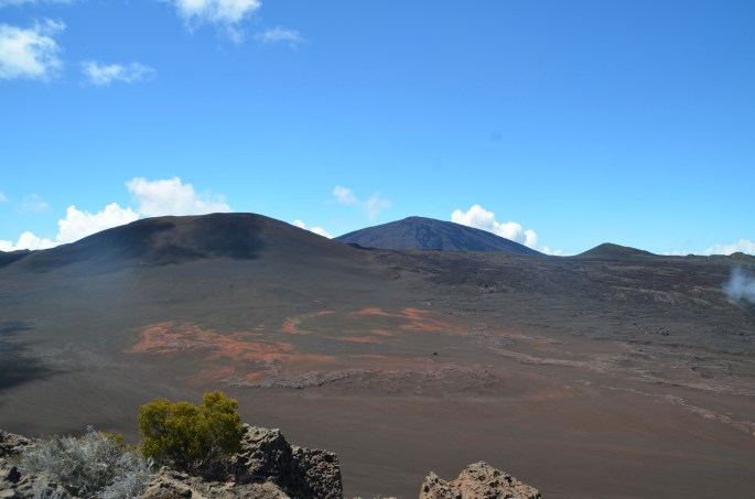 Plaine des sables et Piton de la Fournaise , Ile de la Réunion