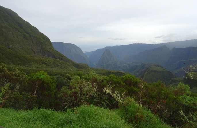 Col des boeufs vue sur Mafate Ile de la Réunion Randonnée