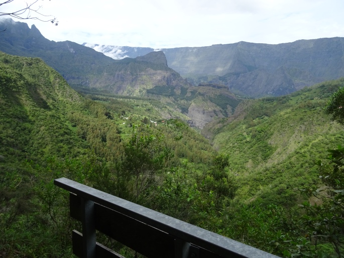 Sentier Augustave Mafate Randonnée Ile de la Réunion