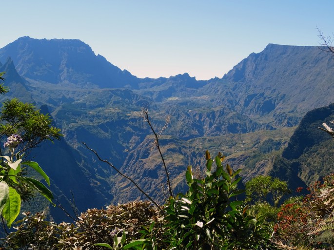 Randonnée Ile de la Réunion Ilet Alcide depuis le Maido vue sur le cirque de Mafate paysages