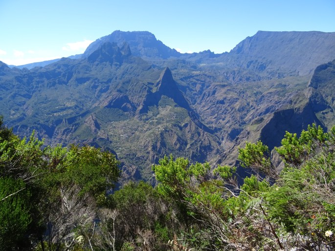 Randonnée Ile de la Réunion Ilet Alcide depuis le Maido vue sur le cirque de Mafate