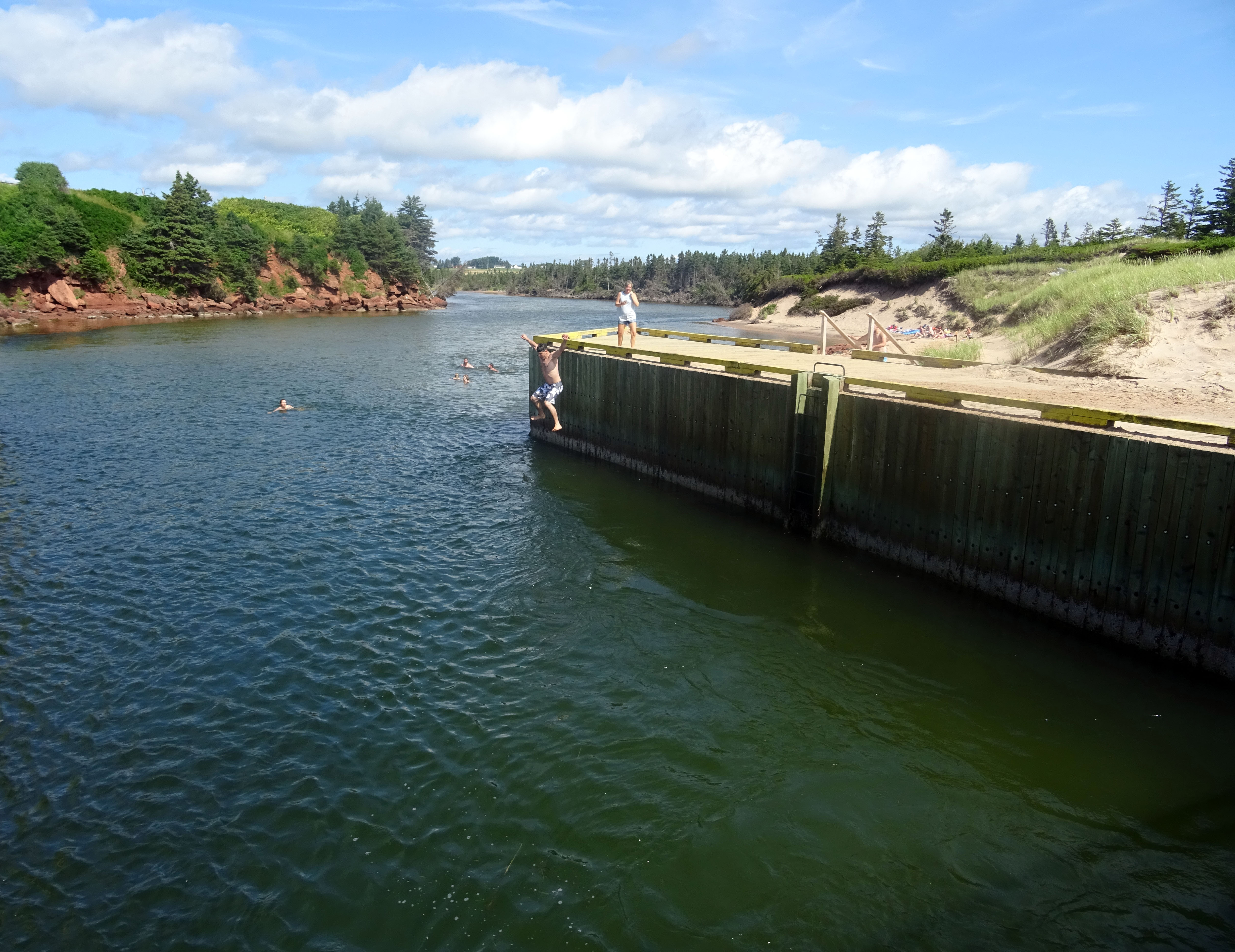 Plage Canada ile du prince edouard Basin head provincial park itinéraire road trip est canadien en été