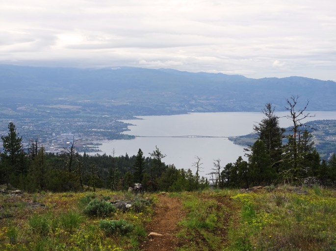 Randonnée à Kelowna, Okanagan Valley, Canada