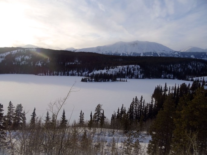 Emerald lake en hiver, Yukon, Canada
